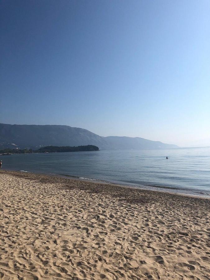 Villa Evita Corfu Дасия Екстериор снимка